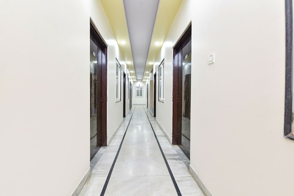 Фото Fabhotel Golden Leaf II