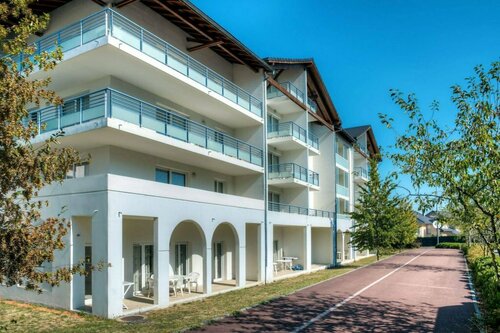 Гостиница Zenitude Hotel Residences La Versoix в Же