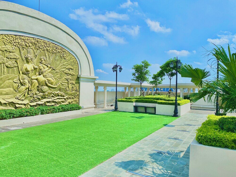 Фото Luxury Apartment Vinhomes D'Capitale