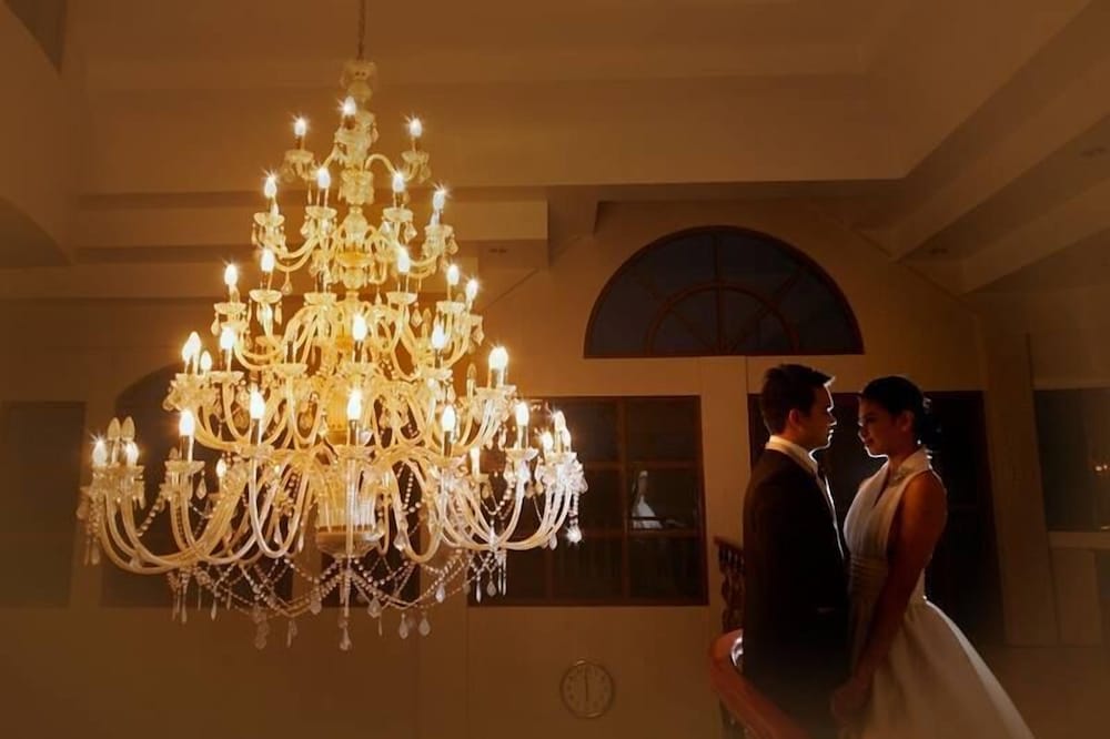 Фото The Q Hotel & Restaurant