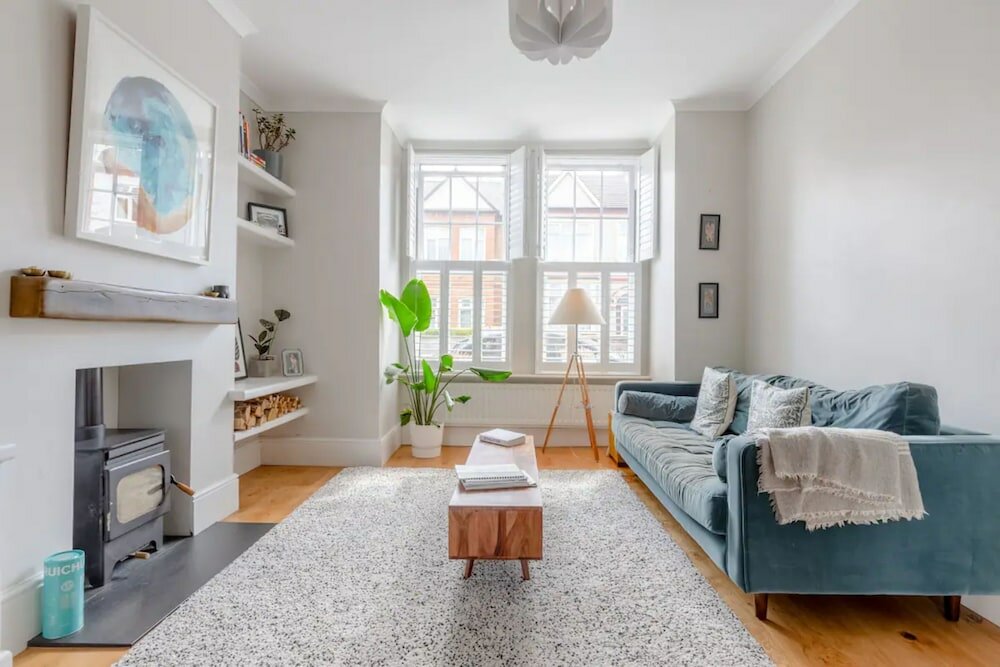 Фото Spacious 2 Bedroom Home in Lewisham