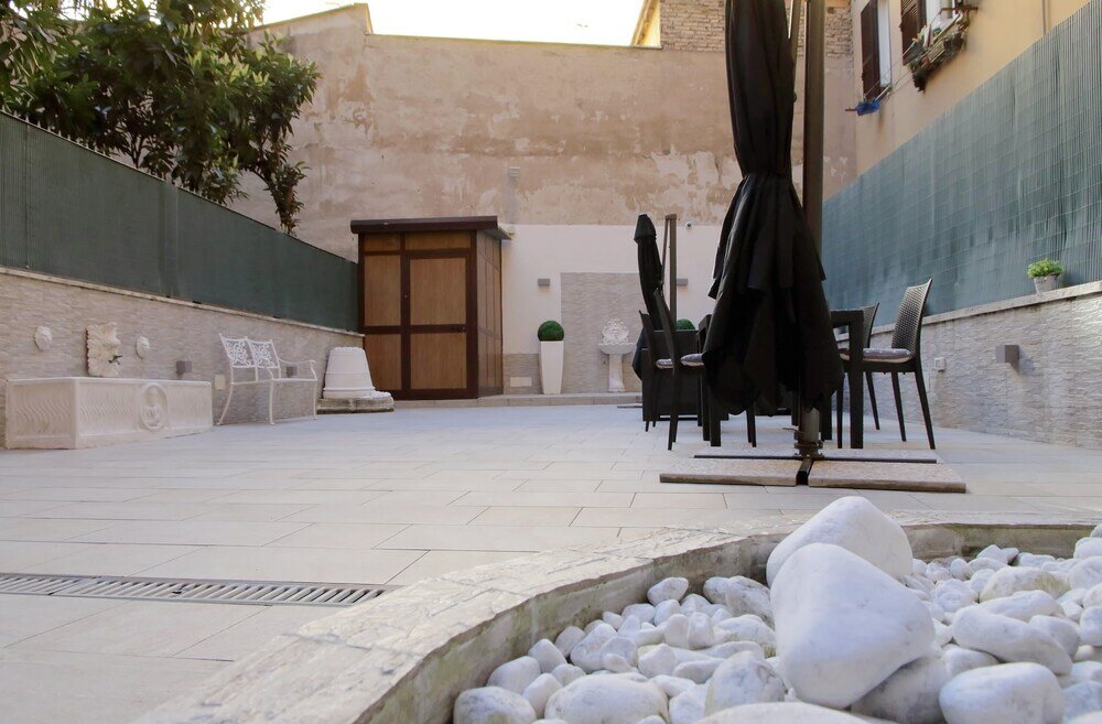 Фото Roman Holiday Colosseo