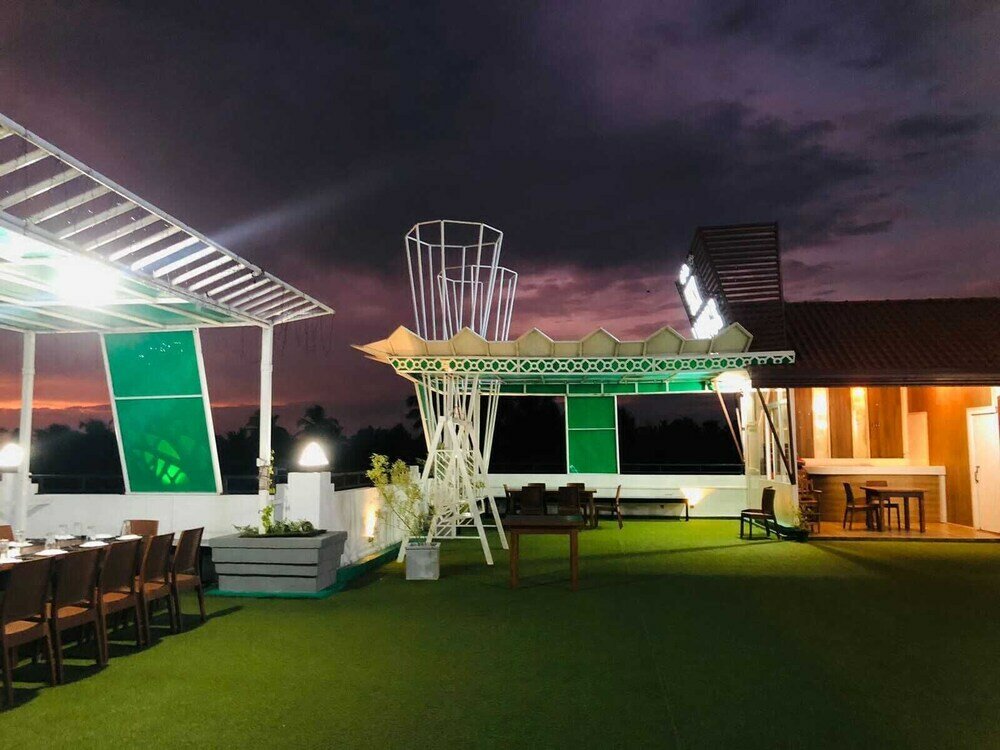 Фото Mikayla Resort