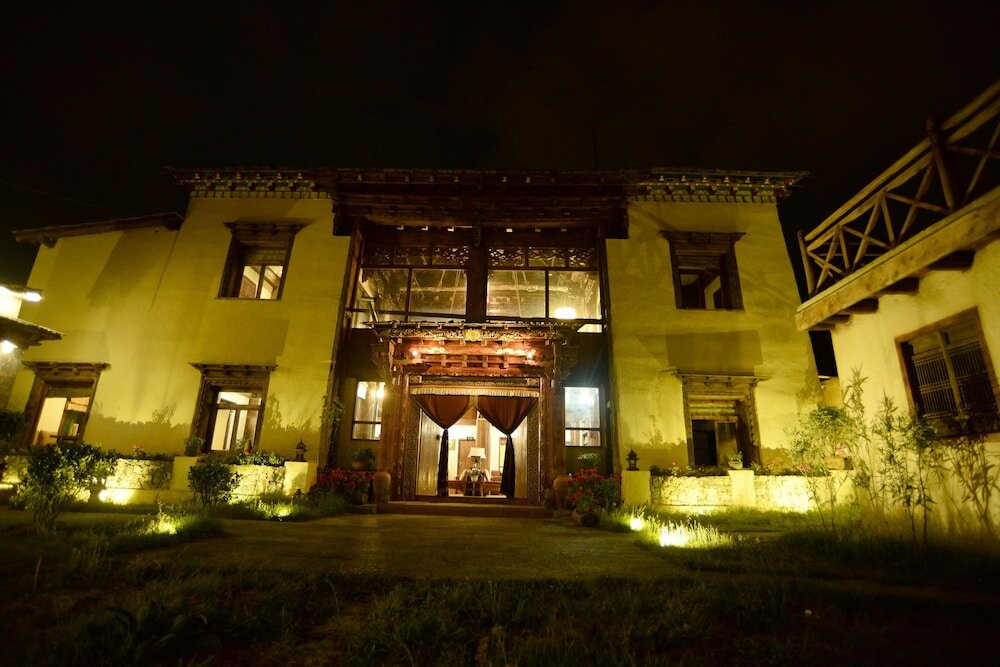 Фото Shangri La E Outfitting Boutique Hotel