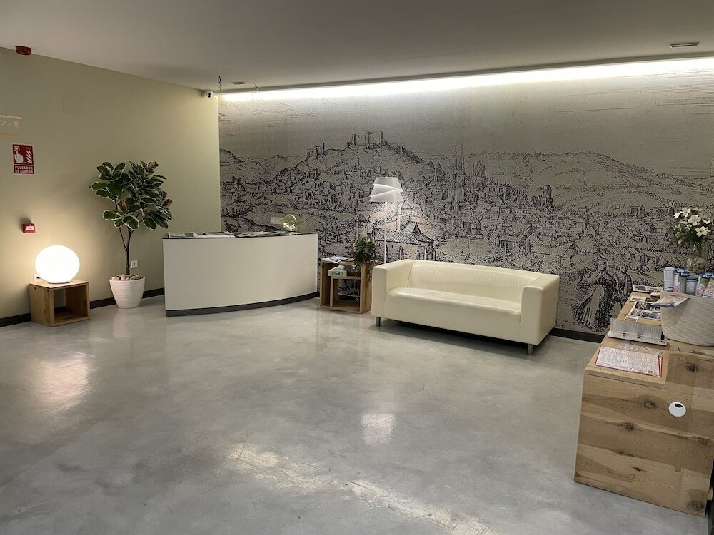 Фото Apartamentos Aljama