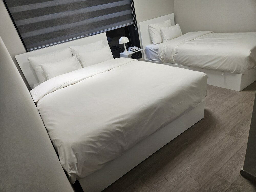 Фото Hotel the Designers Lyj Suite Yeoksam