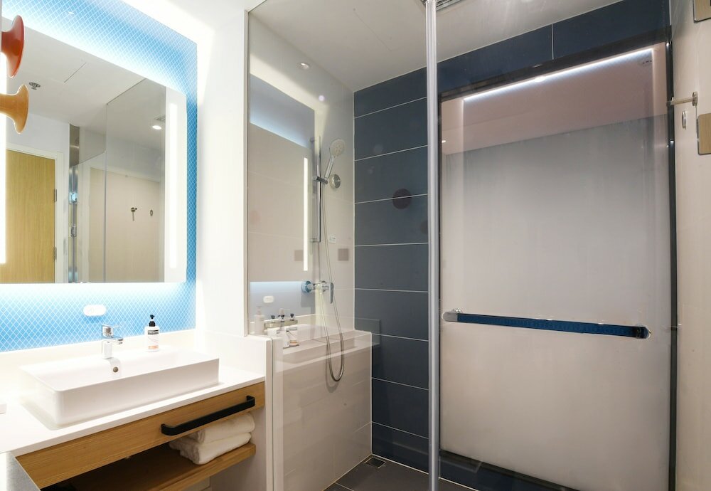 Фото Holiday Inn Express Tianjin Binhai, an Ihg Hotel