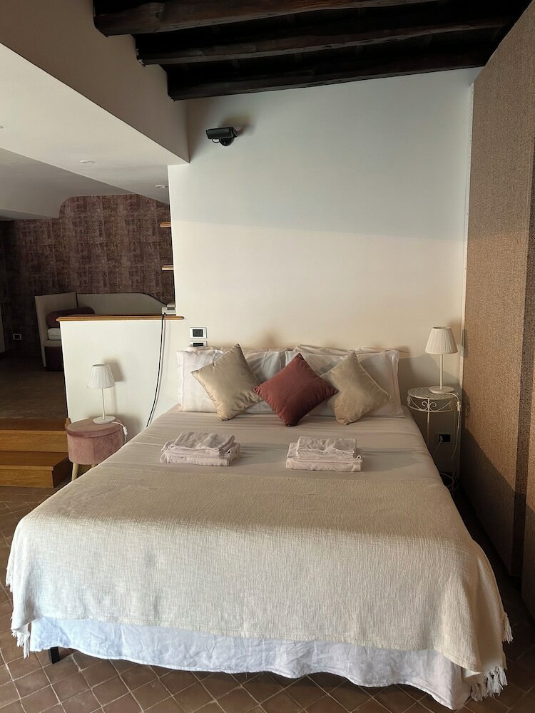 Фото VIA Margutta Spagna Luxury Apartment