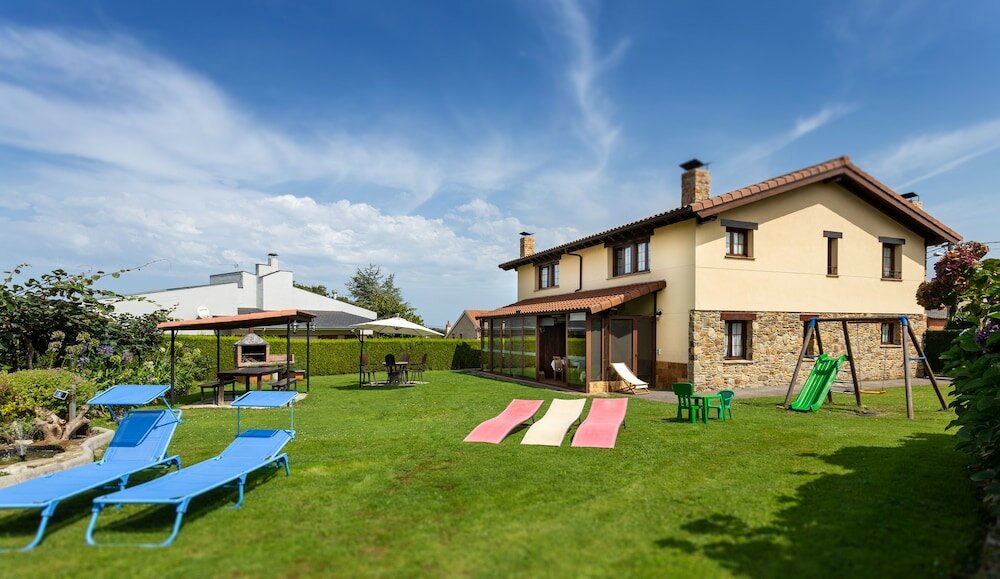 Фото Apartamentos Rurales Villa de Saín