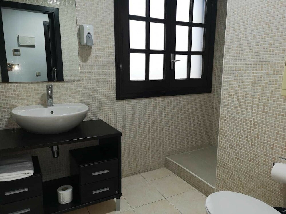 Фото Hostal Asador Julian Brunete