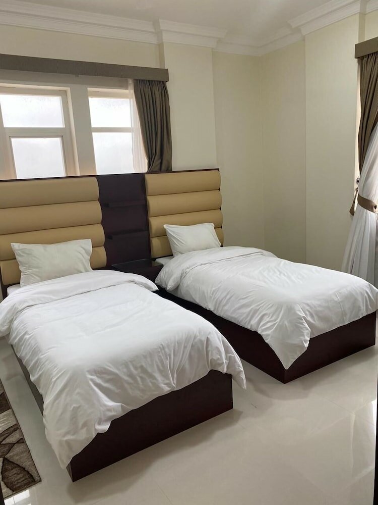 Фото Red- Razat Alard 2