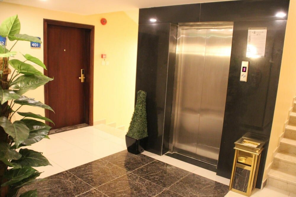 Фото Marahel Kharj Aparthotel 3