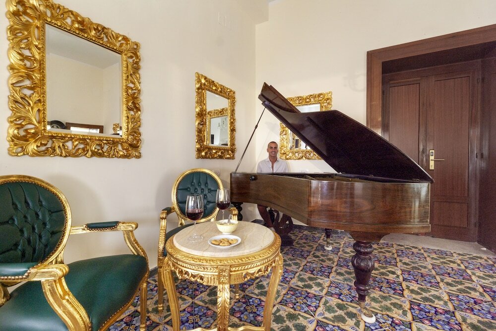 Фото Relais Antica Napoli