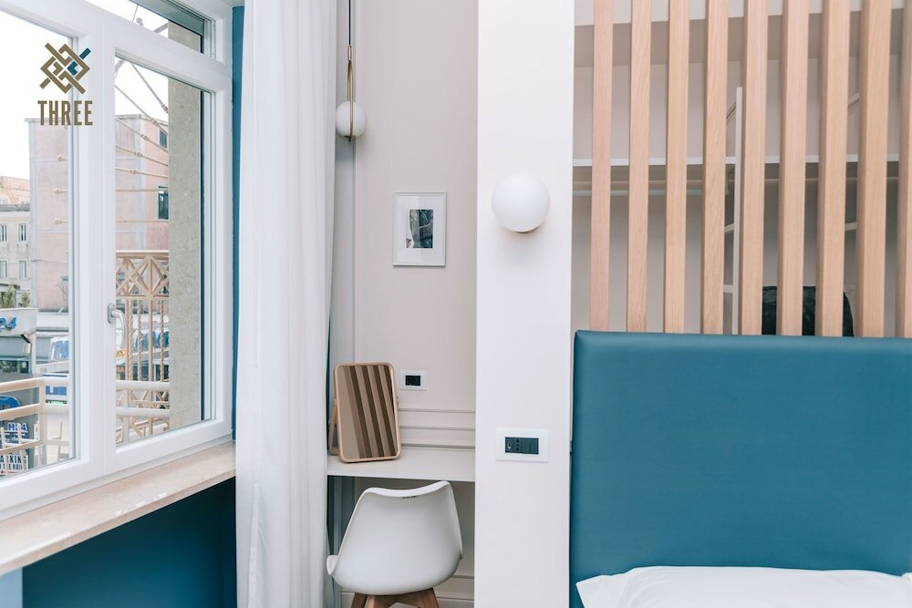 Фото Four - Acanfora Suites