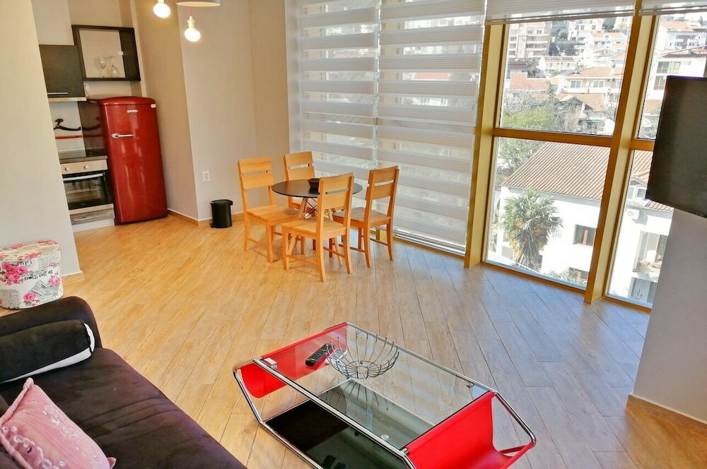 Фото Orange Lux Apartments