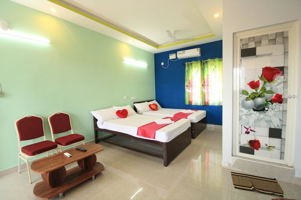 Фото Sri Sathiya Sai Residency