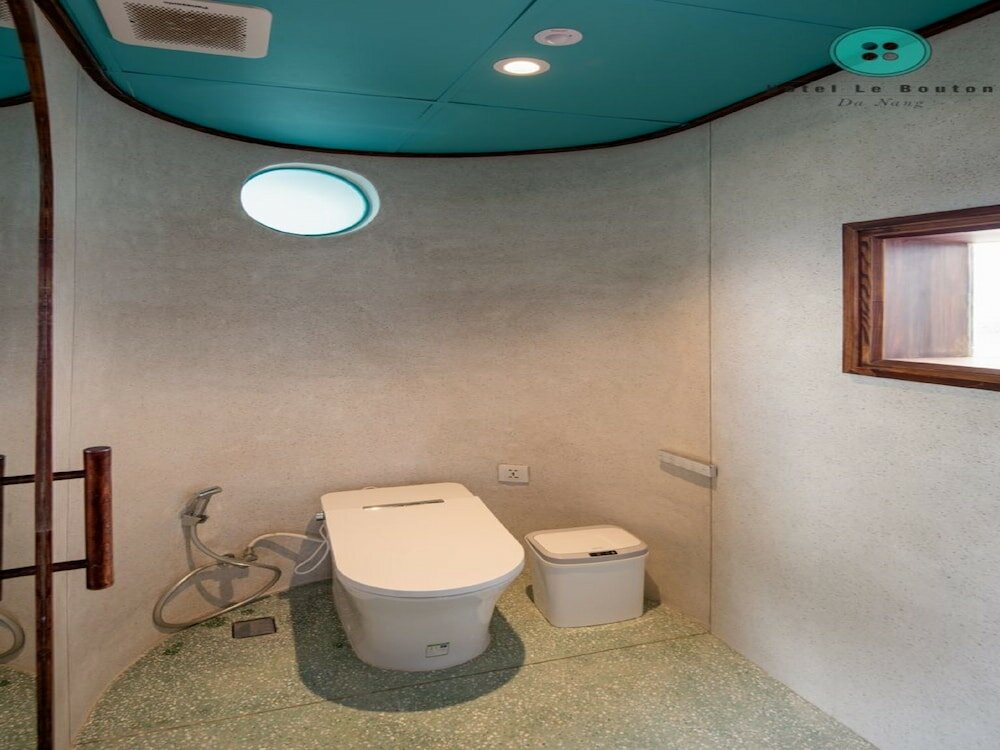 Фото Le Bouton Hotel