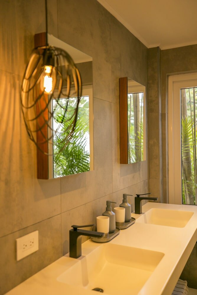 Фото Boca Catalina Modern Villa