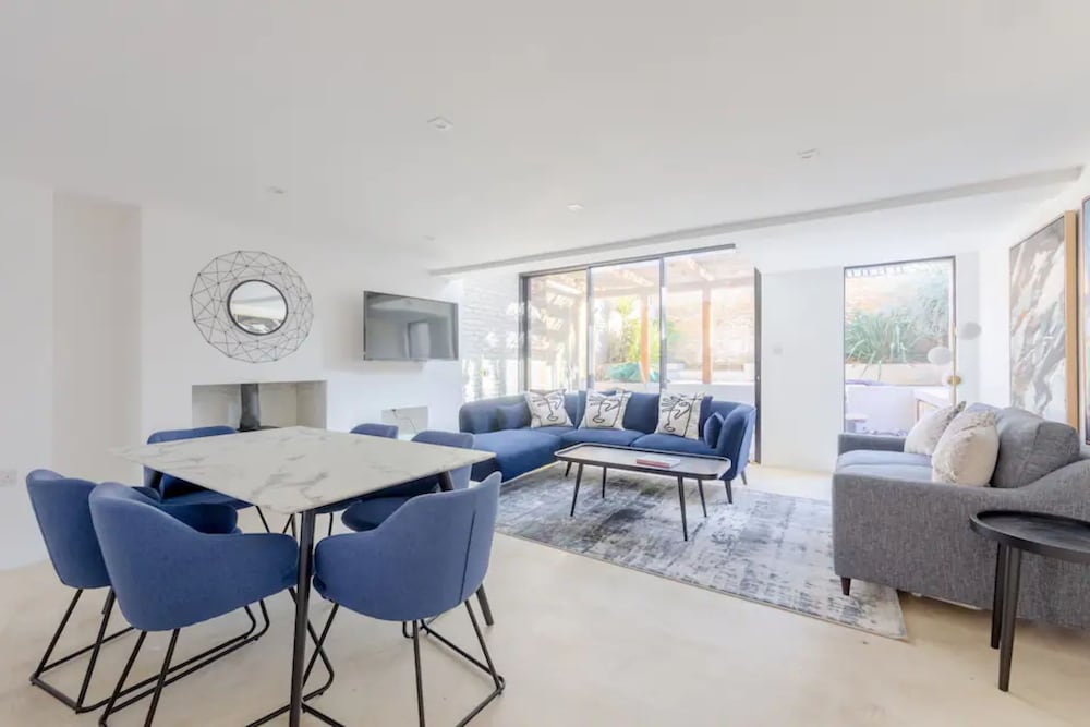 Фото Luxury 2 Bedroom Garden Flat - Hackney