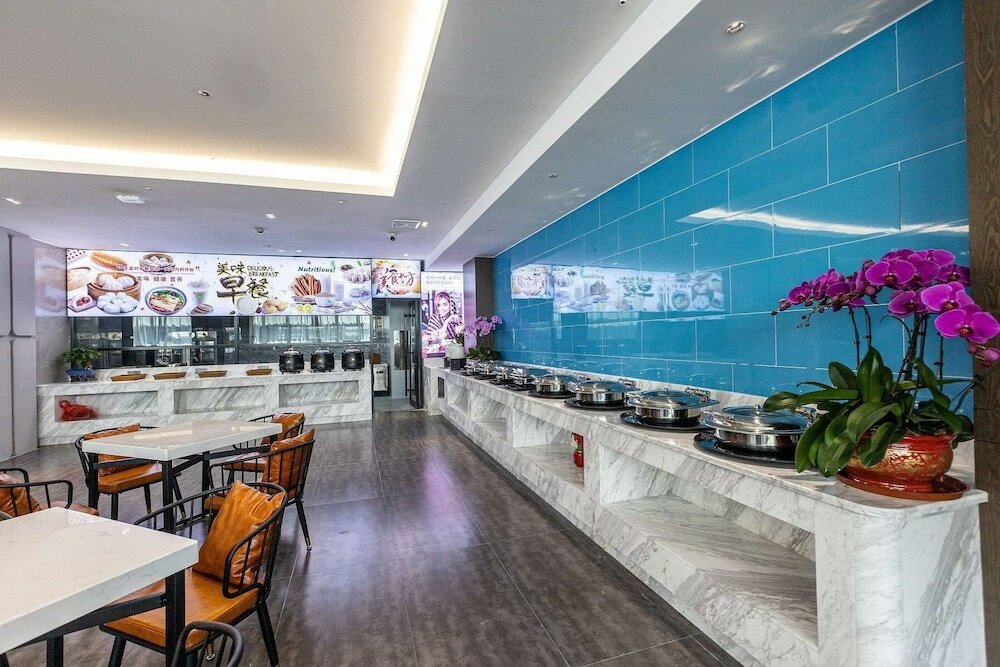 Фото Microtel by Wyndham Sanya Dadonghai