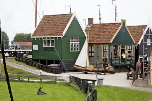 Фото Hotel De Koepoort Hotel