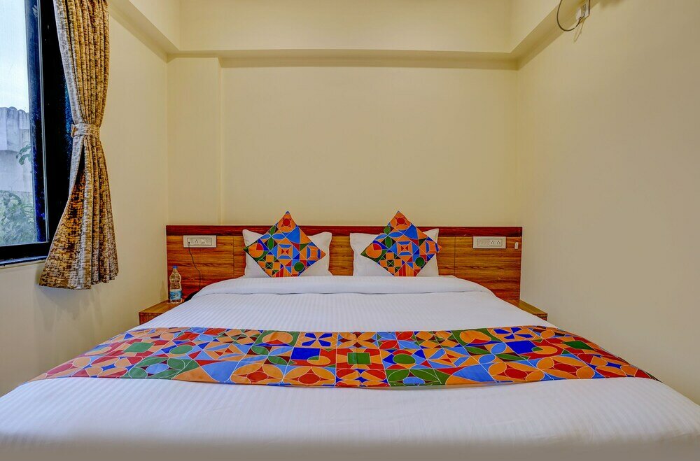 Фото Fabhotel Crystal Homes