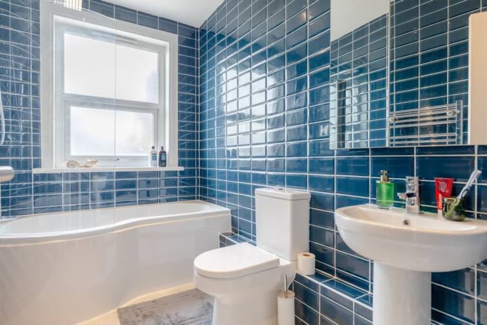 Фото Spacious 2 Bedroom Retreat In East Dulwich