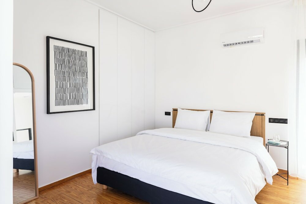 Фото Elliot Neapoli