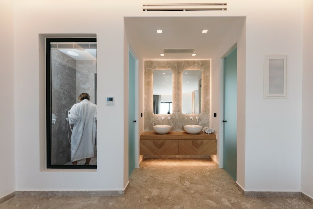 Фото Milestones Naxos Hotel