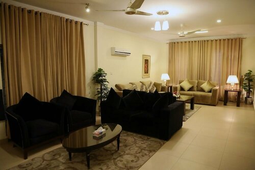Гостиница Butterfly Guest House Phase 7 Bahria Town в Равалпинди