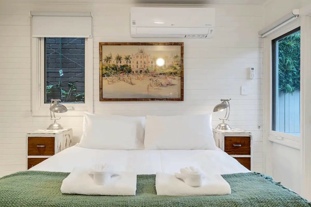 Фото Charming Workers Cottage in a Perfect Enclave