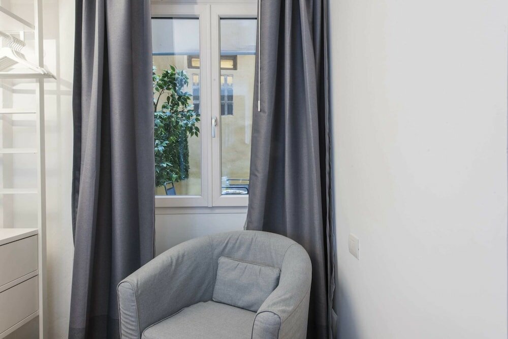 Фото Florence in the Window - Hosted by Sweetstay