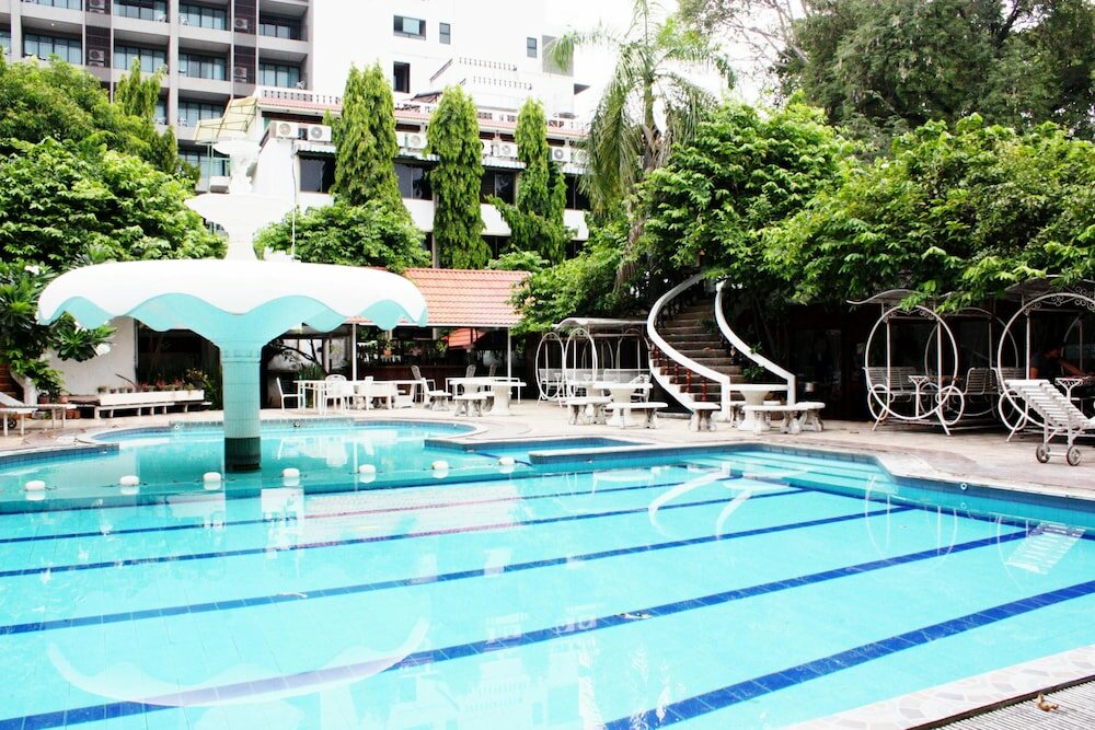 Фото Seashore Pattaya Resort