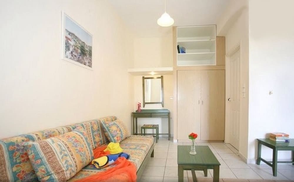 Фото Armonia Apartments & Studios