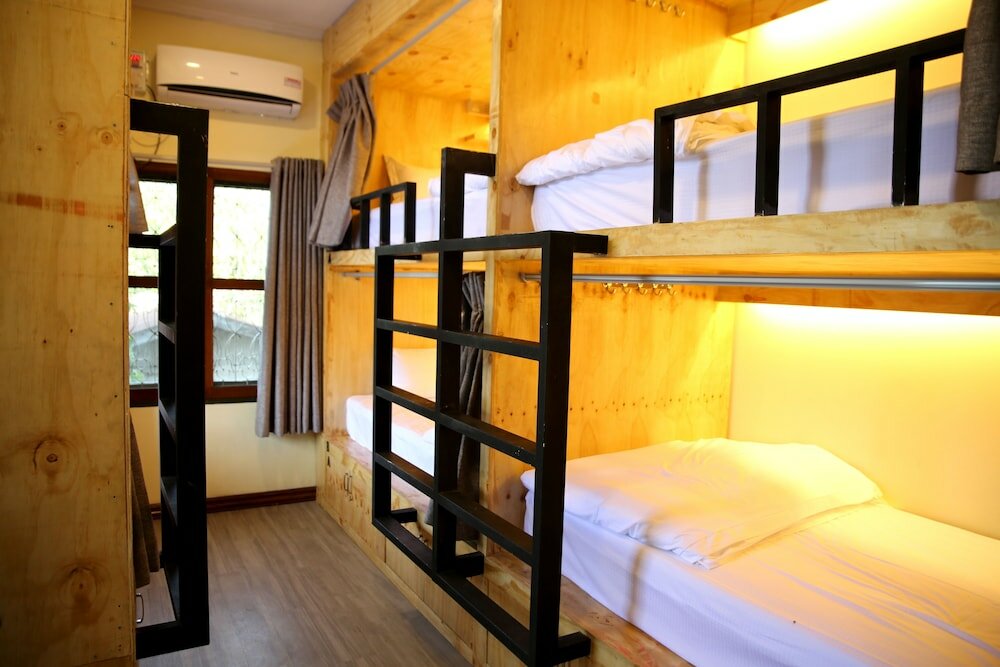 Фото Mansion Hostel Mandalay