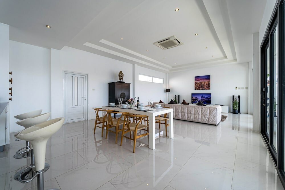 Фото Modern Large 2 Bedroom Pool Villa - Pv2