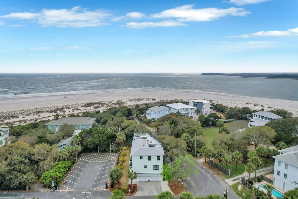 Фото Tybee Skies