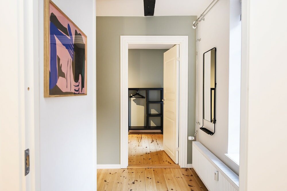 Фото The Townhouse - Into This Place