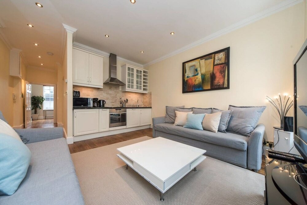 Фото Pml Exclusive Apartments Piccadilly