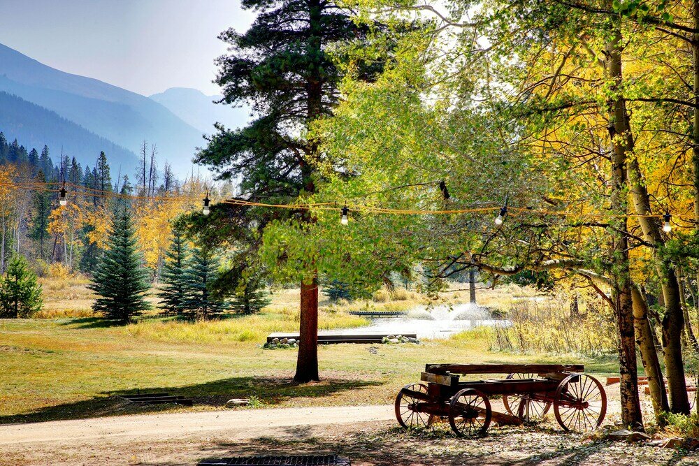 Фото Arapaho Valley Ranch