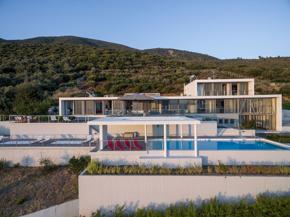 Фото 600m² homm Luxury Villa Sea Side Evia 16ppl