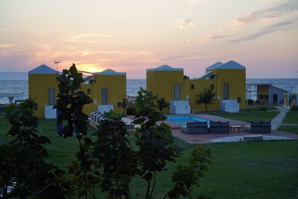 Фото VIP Apartments