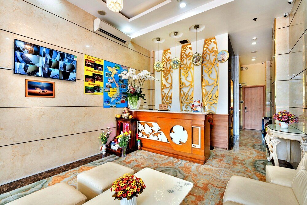 Фото Hanz Luna Hotel