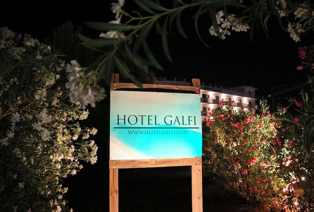 Фото Hotel Galfi