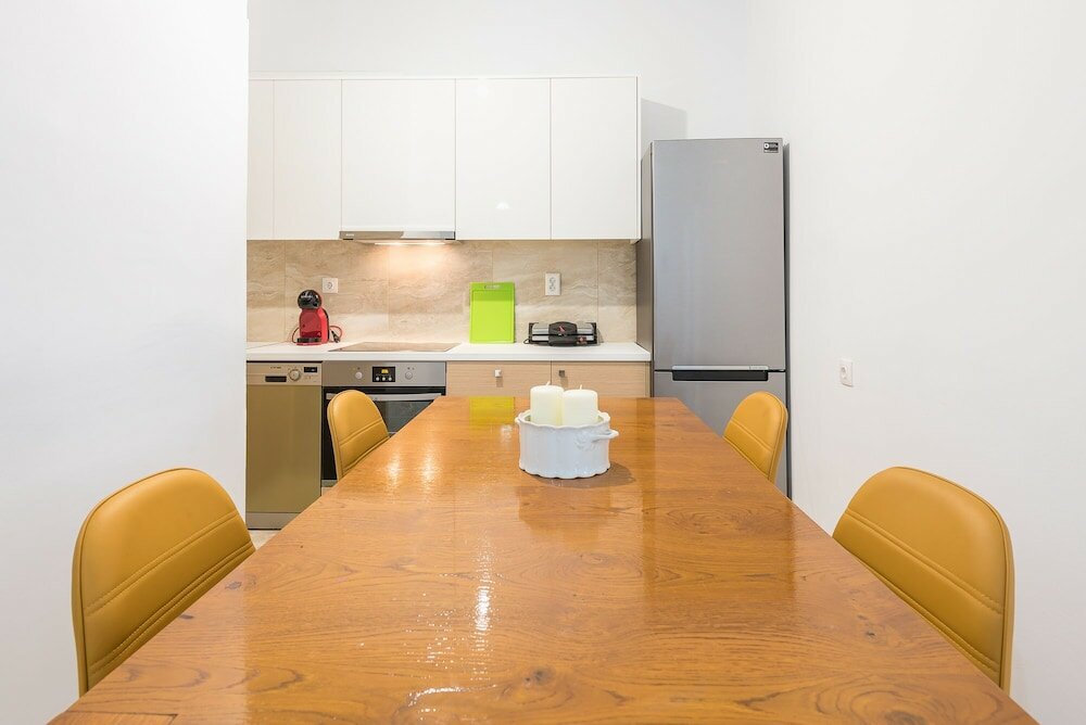 Фото Victoria Diamond Suites Apartments