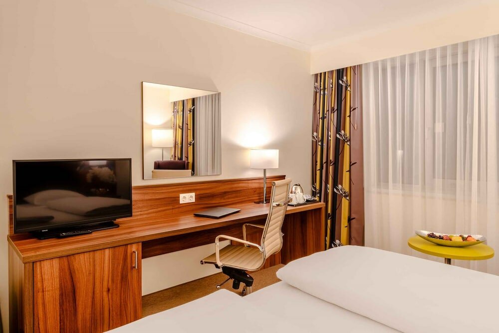 Фото Отель Plaza Premium Wien