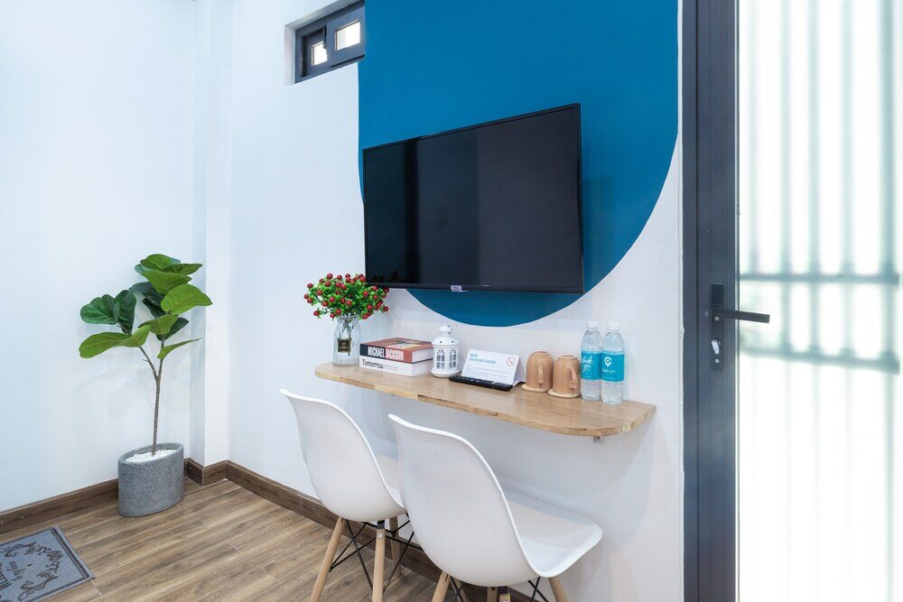 Фото Cozrum Homes Charming Corner 2