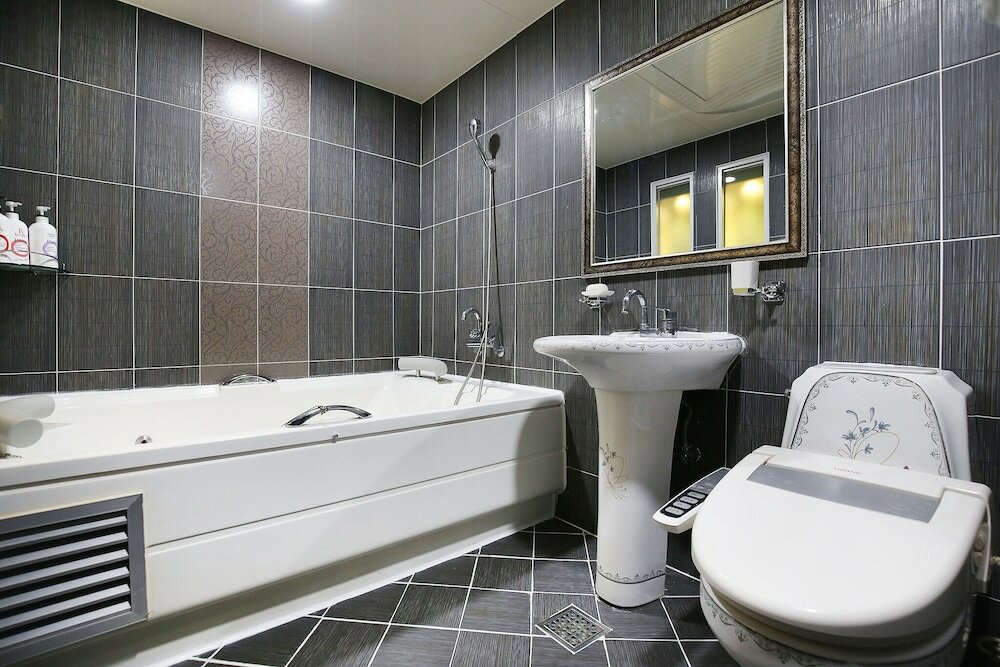 Фото Daejeon Yongjeon Kb