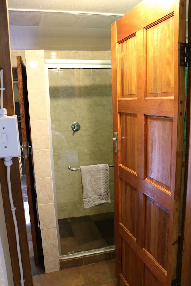 Фото Caledon Overnight Rooms