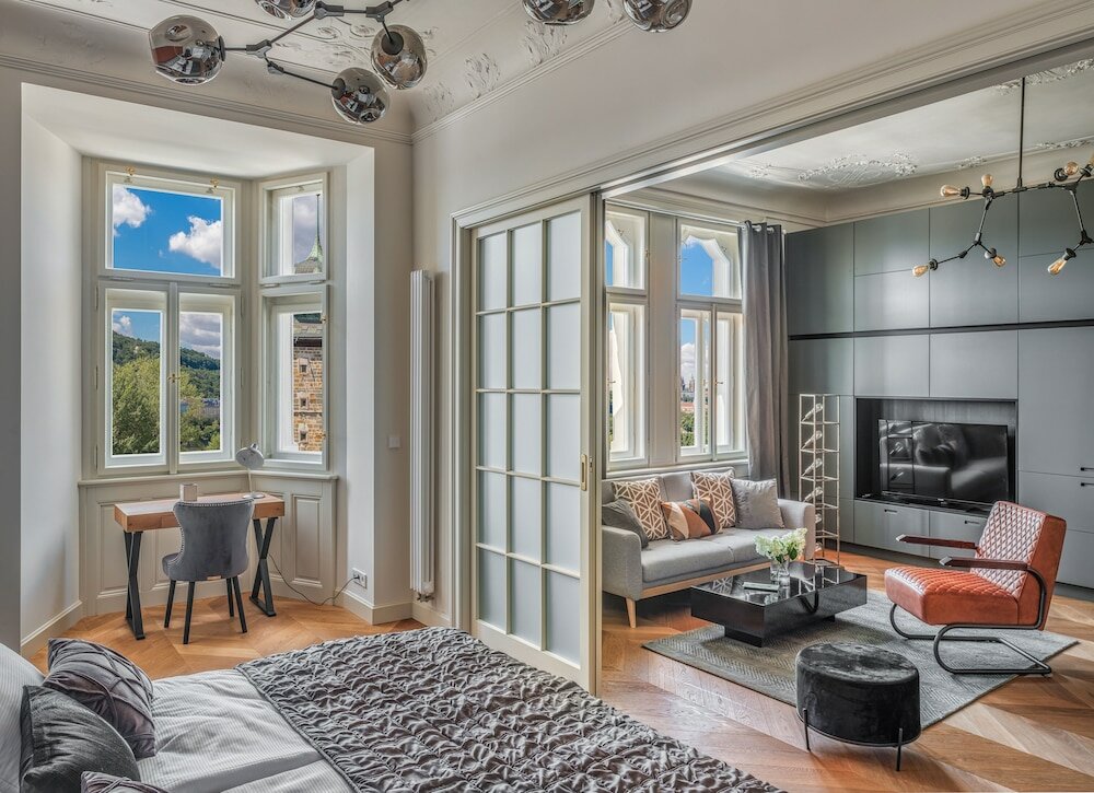 Фото Mn6 Luxury Suites by Adrez Living